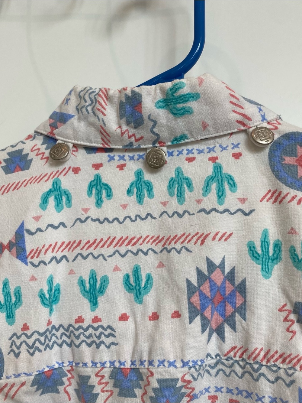 Southwest Button-Down Short Sleeve Shirt with Blue/ Green Print size S UFO core - Picture 9 of 10
